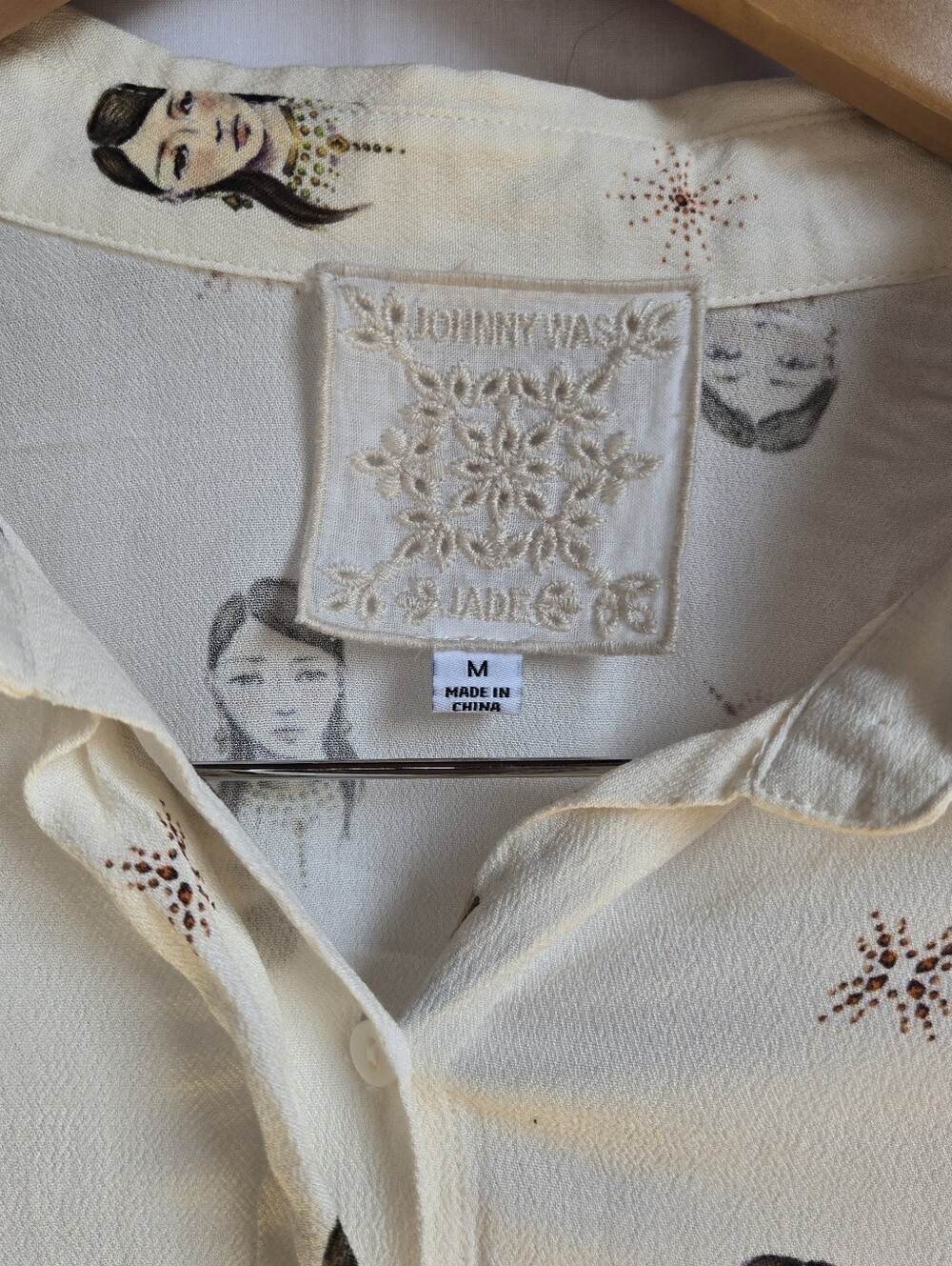 Johnny Was Ivory Button-Down Shirt with Face Print-Size M - Picture 2 of 9